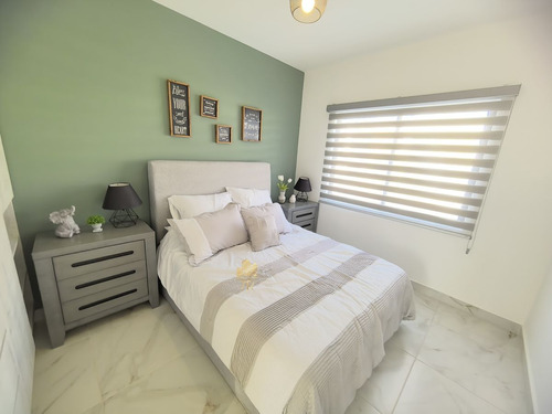 Casa Nueva En Zaru, Querétaro Moderno Con 4 Recámaras Y 3 Baños