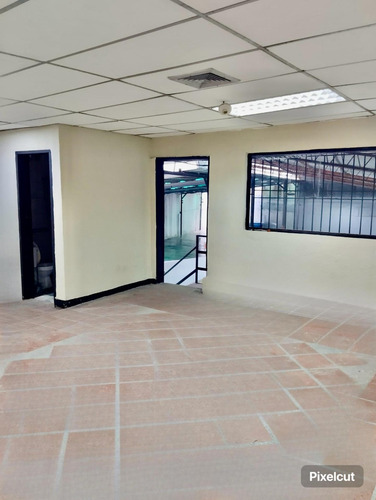 Venta Excelente Galpón En Boleíta Sur!! Oportunidad De Inversión!!!