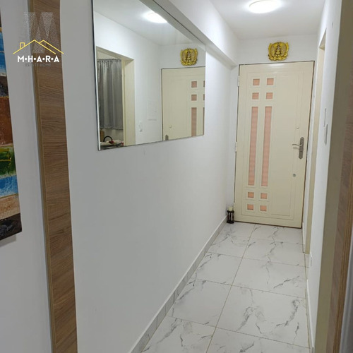 Apartamento En Venta En La Guaira Urbanizacion Caribe Remodelado