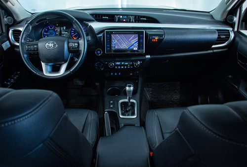Imagem 5 de 15 de Toyota Hilux 2.8 Srx 4x4 Cd 16v Diesel 4p Automático