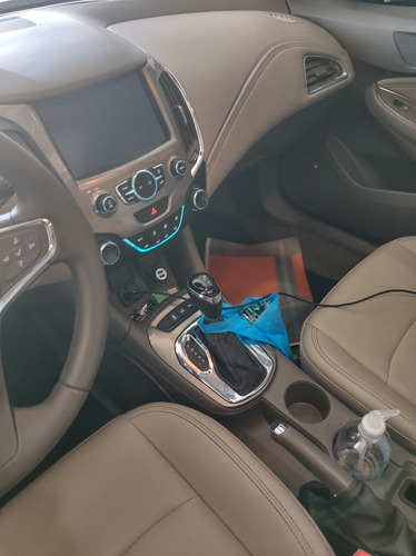 Imagem 6 de 17 de Chevrolet Cruze 2019 1.4 Lt Black Bow Tie Turbo Aut. 4p