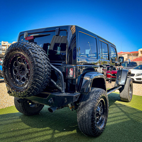 Jeep Wrangler 3.6 Unlimited Sahara 4x4 At