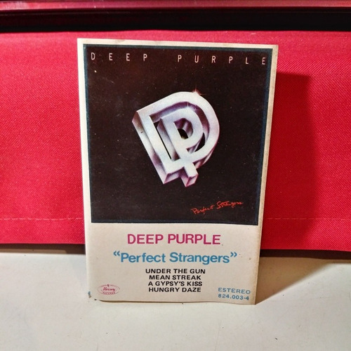 Deep Purple ( Beatles Ac/dc) Perfect Strangers Cassette