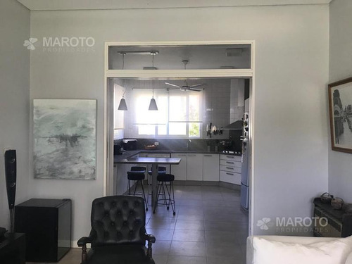 Imagen 13 de 30 de Casa En Venta En Barrio La Celina- Maroto Propiedades