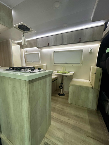 Motor Home Sprinter 416 Modelo 2023 Solo 2000km