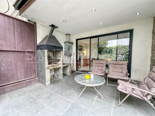 Arriendo Oficina Ubicada En Victor Lamas, Concepción.