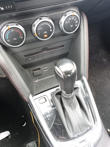 Imagen 14 de 15 de Mazda Mazda 2 1.5 I Grand Touring At 2016