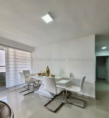 Venta Apartamento Frutas Condominiums. Buenaventura Guatire. Ar. Mls # 23-29499