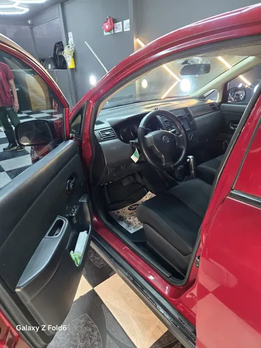 Nissan Tiida 1.8 Miio