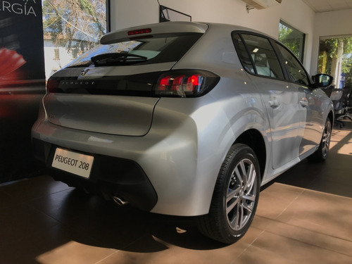 Imagen 5 de 15 de Peugeot 208 1.6 Allure