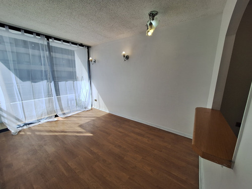 Excelente Depto. Piso 7 2d+db Av. Portugal. C. 41023