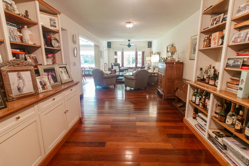 Casa En Venta Barrio Camino Real San Isidro