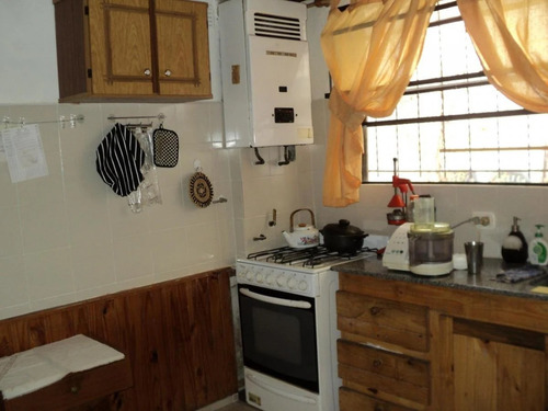 Se Vende Casa En Centro De Carlos Paz A Mts De Pte. Peatonal