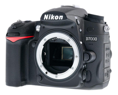 Imagen 2 de 3 de Nikon D7000 DSLR color negro