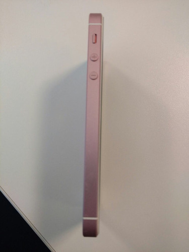 Imagem 2 de 3 de iPhone SE 64gb