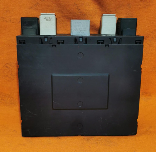 Modulo De Carrocería Bcm Passat 2005-2010 2.0 Tdi 3c0937049j (Usado)