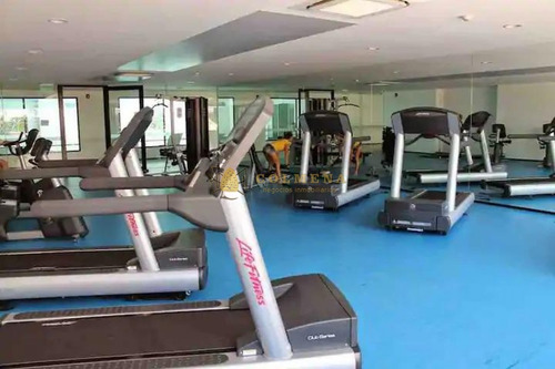 Departamento De 2 Dormitorios En Venta, Punta Del Este- Ref: 3759