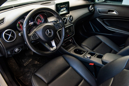 Mercedes-benz Clase Gla 1.6 Gla200 Urban 156cv - Car Cash