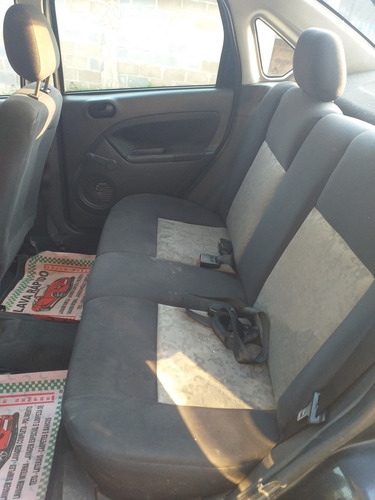 Ford Fiesta Sedan 2007 1.0 Flex 4p