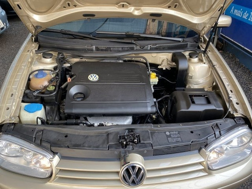 Imagem 13 de 13 de Golf 1.6 Mi 8v Gasolina 4p Manual