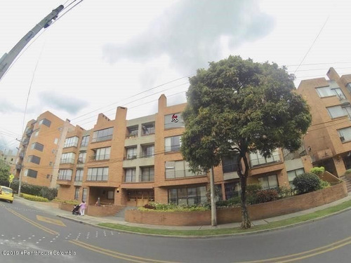Imagen 1 de 14 de Vendo Apartamento En Chico Navarra Mls 22-743