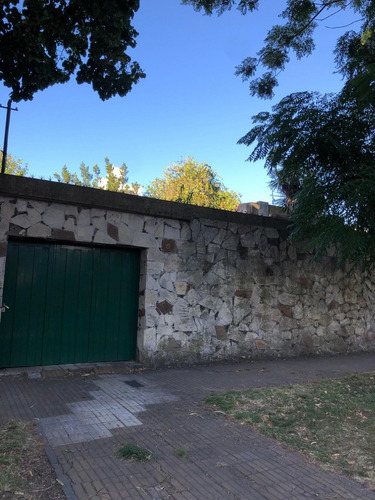 Unico Lote A Dos Cuadras De Hipolito Irigoyen En Remedios De Escalada