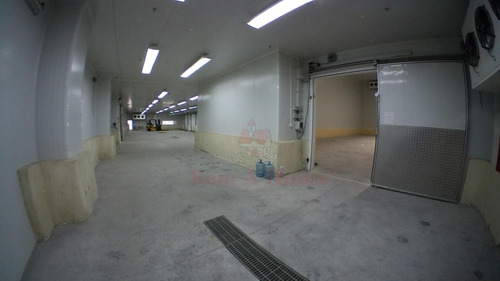 Imagen 6 de 14 de Galpon En Venta En La Yaguara, Caracas 21-20379 Mvg