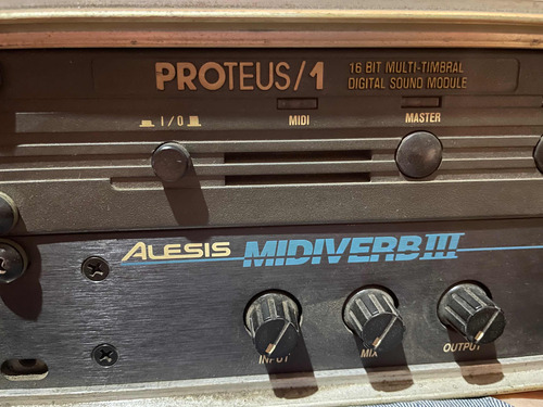 Case Con Editores De Audio (Usado)