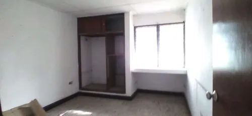 Casa Comercial Muy Amplia Con Excelente Ubicación Cod. 56105