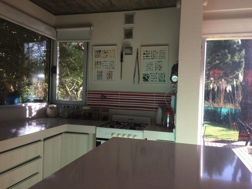 Imagen 23 de 26 de Moderna Y Luminosa Casa En Rincón Del Tridente