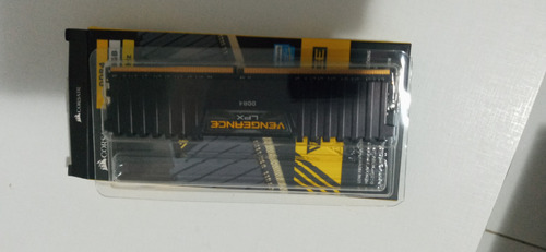 Imagem 2 de 5 de Memoria Ram 1x8gb Ddr4 3000ghz
