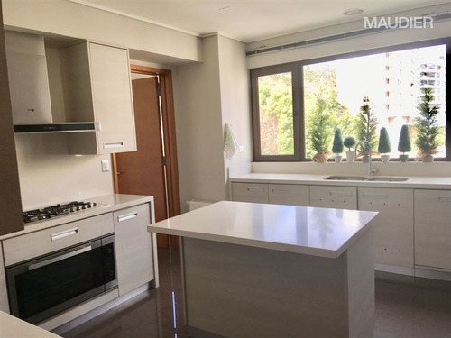 Departamento En Venta De 4 Dormitorios En Concepción