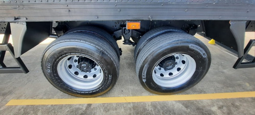 Mb Atego 2426 6x2, Ano 2017/18 Com Baú De 9 Mts De Comp.