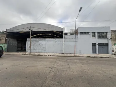 Depósito y galpón en alquiler