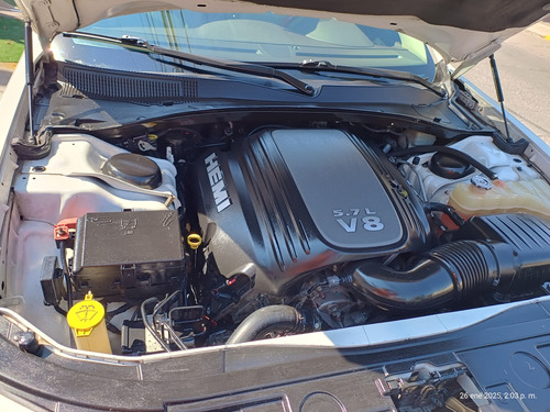 Chrysler 300c, Hemi, 8cilindros, 5.7 Lts, Color Blanco