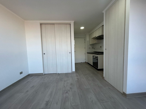 Arriendo Depto. Tipo Home Studio Frnte A Metro El Parron