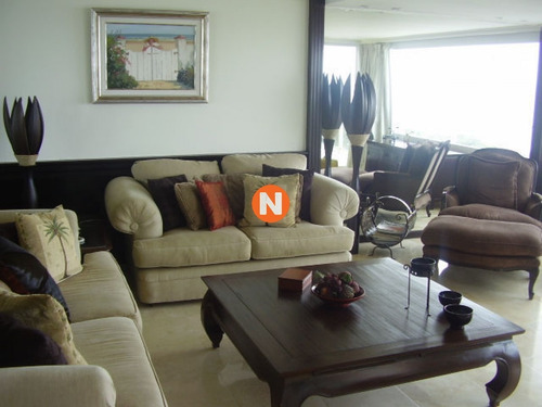 Apartamento En Venta Y Alquiler, Mansa, Punta Del Este, 3 Dormitorios.- Ref: 1364