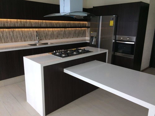 Imagen 5 de 30 de Moderna Casa En Venta En Exclusivo Residencial En Metepec