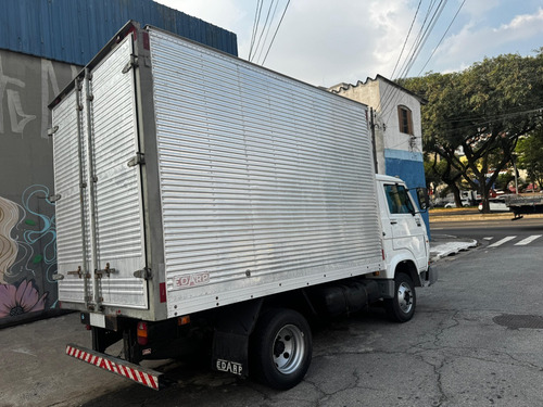 Vw 8.120 2009