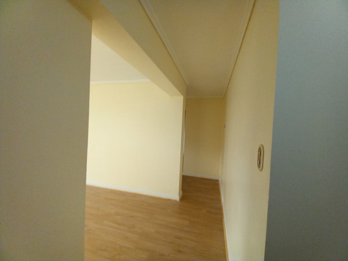 Imagen 12 de 28 de Vendo Amplísimo Departamento Remodelado