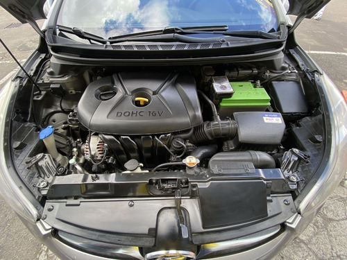 Imagen 17 de 25 de Hyundai I35 Elantra Gls 2012