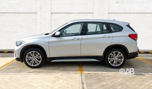 Imagen 3 de 10 de Bmw X1 2021 2.0 Sdrive 20i X Line L4 At