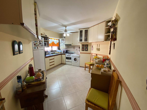 Venta Departamento Nueva Cordoba 3 Dorm Balcon