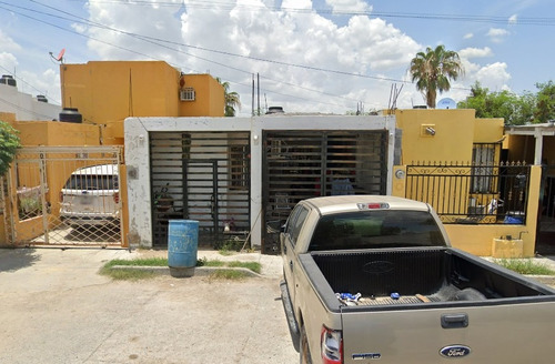 Sk14-casa En Remate Bancario En Los Toboganes, 88177 Nuevo Laredo, Tamps.