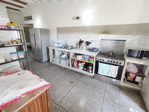 Milagros Inmuebles Casa Venta Cabudare Lara Av Ribereña Santa Cecilia Economica Residencial Economico Código Inmobiliaria Rent-a-house 23-17327