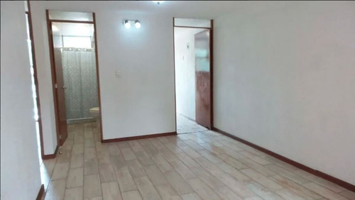 Venta De Departamento En Av. Santa Lucia, Col. Olivar Del Conde 1era Sección 