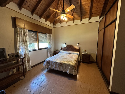 Casa Única En Un Entorno Natural Excepcional ¡ideal Para Reformar O Emprender!
