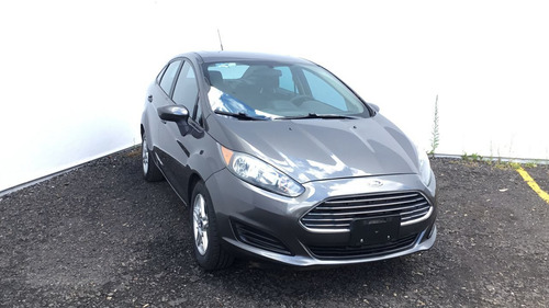Imagen 1 de 15 de Ford Fiesta 4 Puertas