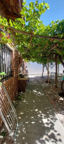 ¡oportunidad Venta De Casa Con Patio Amplio!
