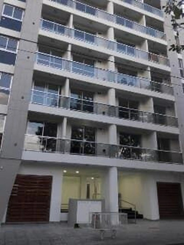 Departamento De Tres Ambientes En Alquiler